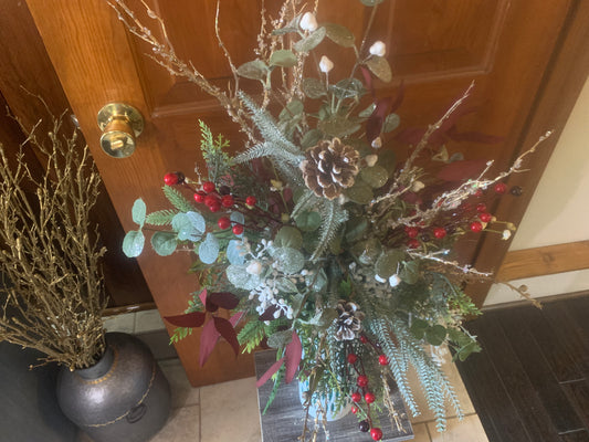 Green & White Vase Arrangement