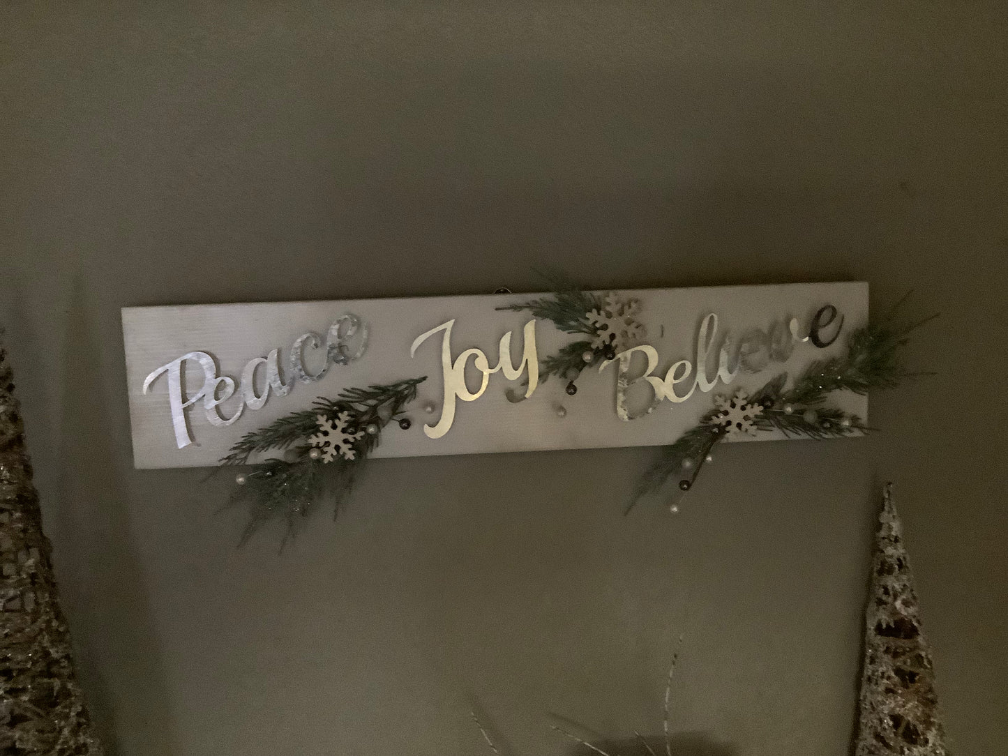 Peace, Joy, Believe Wallhanging