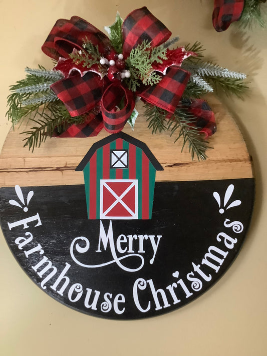 Merry Farmhouse Christmas Round
