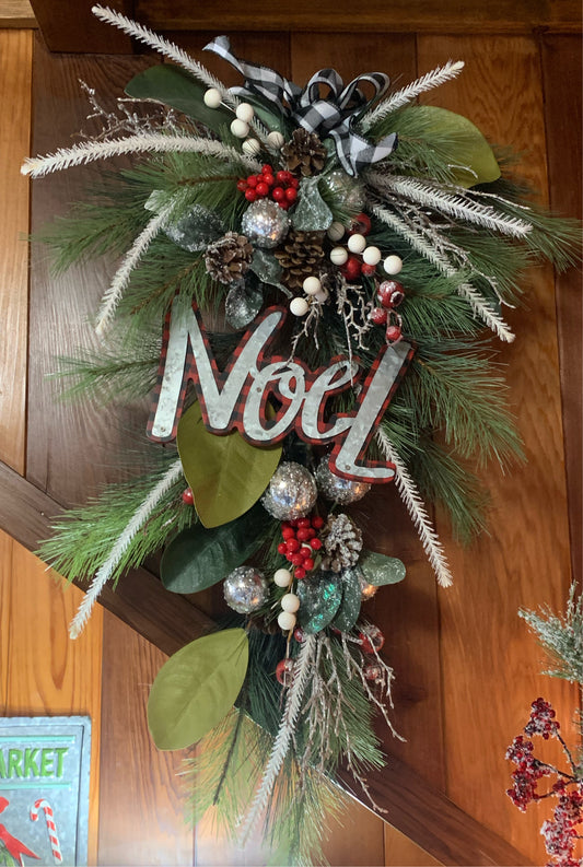 Noel Wreath