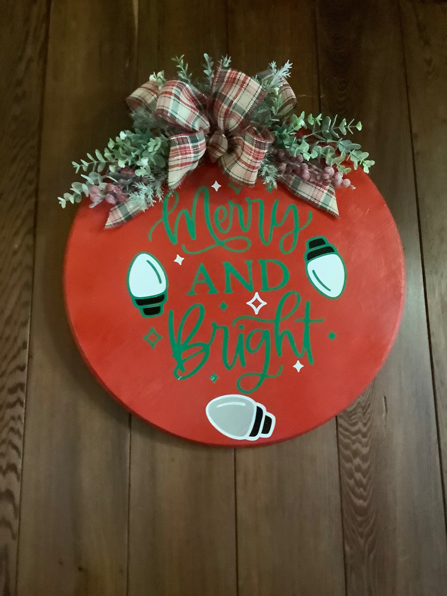 Merry & Bright Round