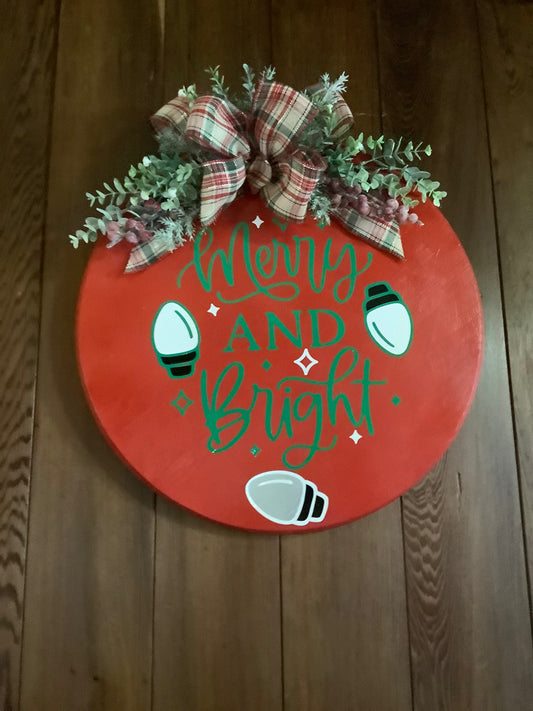 Merry & Bright Round