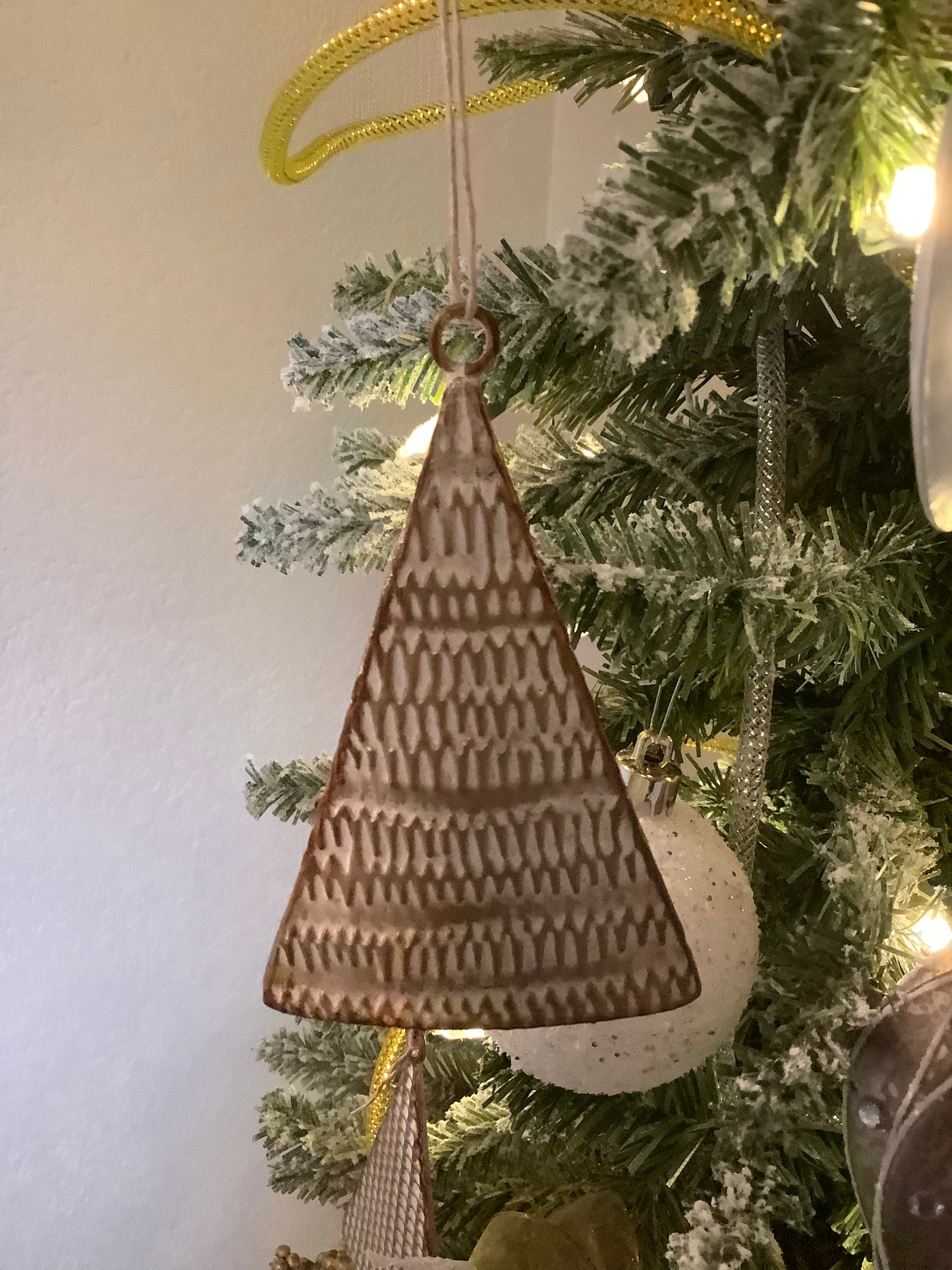 Gold Christmas Tree Ornaments