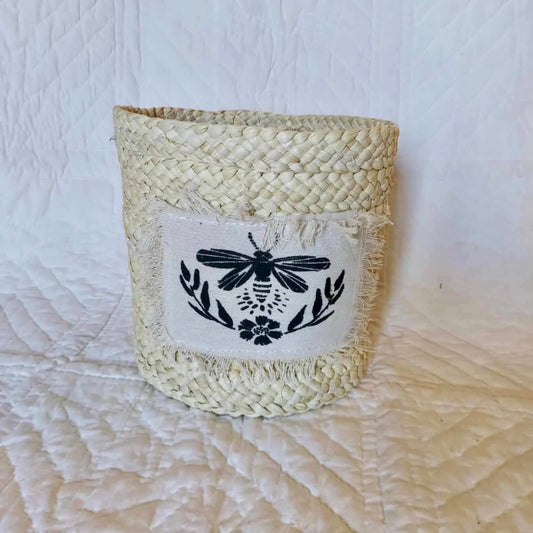 Bee Cornhusk Basket