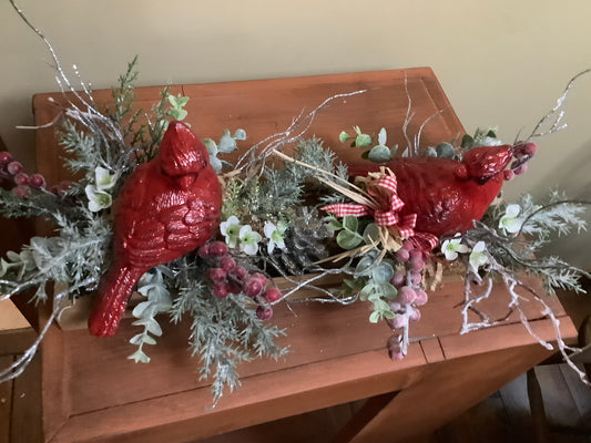 Cardinal Table Decoration